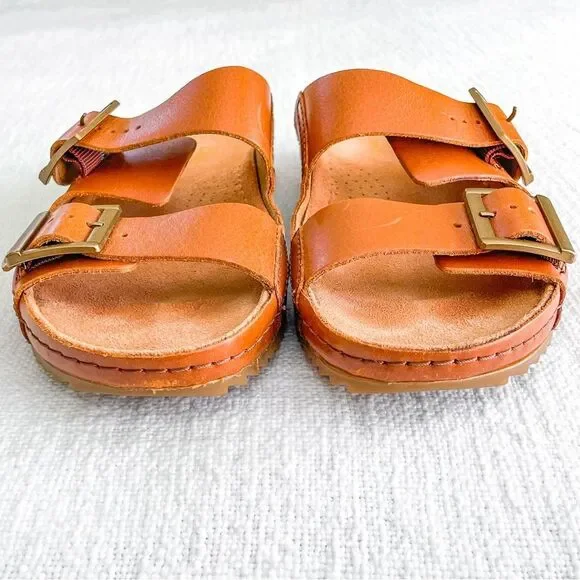Clarks double strap leather sandals. - Picture 4 of 11